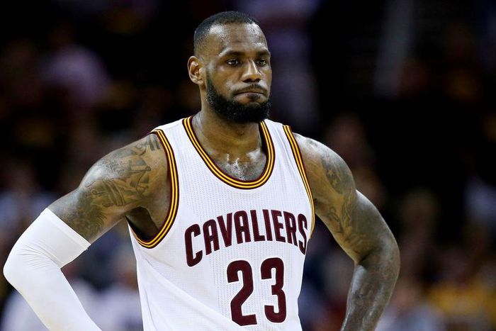 ___3875599___https:______static.pulse.com.gh___webservice___escenic___binary___3875599___2015___6___17___18___lebronjamescropped_1fie4i2aaacn11pvgna45a4bza