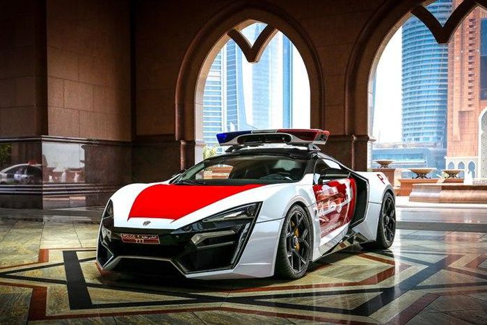 ___3841763___https:______static.pulse.com.gh___webservice___escenic___binary___3841763___2015___6___8___16___Lykan-HyperSport-Third-Most-Expensive-Car-In-The-World-2