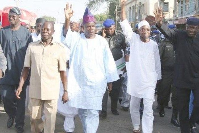 APC Governors - Babatunde Fashola (Lagos), Rochas Okorocha (Imo), Adams Oshiomhole (Edo); Ibikunle Amosun (Ogun), Rauf Aregbesola (Osun); Kayode Fayemi (Ekiti), Kashim Shettima (Borno) and Tanko Al-Makura (Nassarawa).