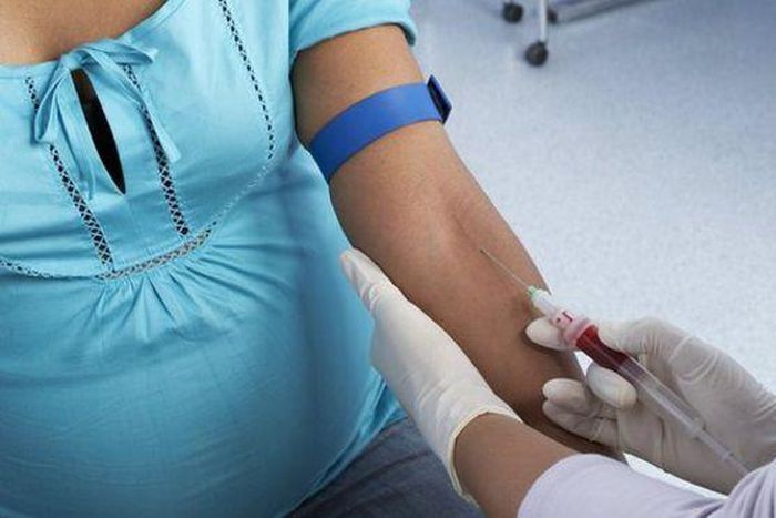 ___3925071___https:______static.pulse.com.gh___webservice___escenic___binary___3925071___2015___6___30___21____83954425_f0025090-obstetric_examination-spl