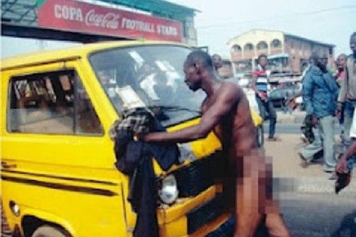 Bus driver attacks police officer