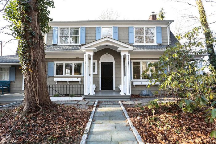 Historic hamlet shares a name with a suny giant