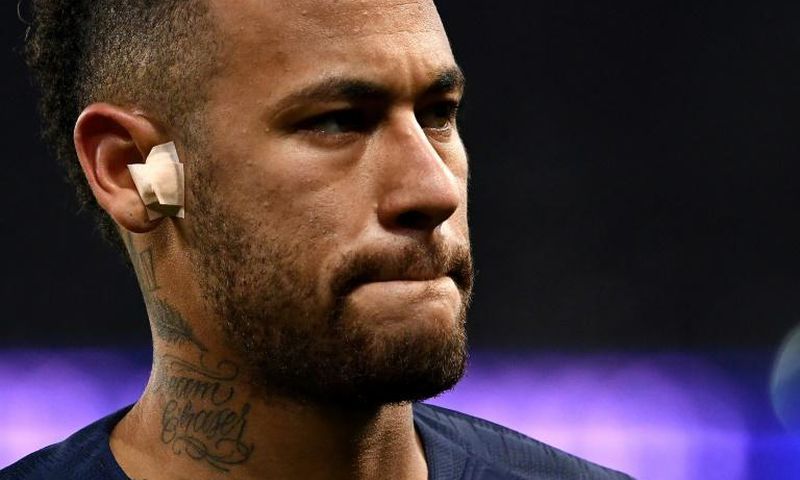 Neymar will miss both legs of PSG's Champions League tie against Manchester United after being ruled out for 10 weeks with a metatarsal injury