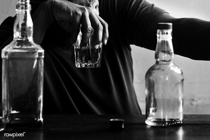 Too much consumption of alcohol reportedly rendered a man unconscious. A neighbour believes he didn't know when he attempted to remove his own penis. [Rawpixel]