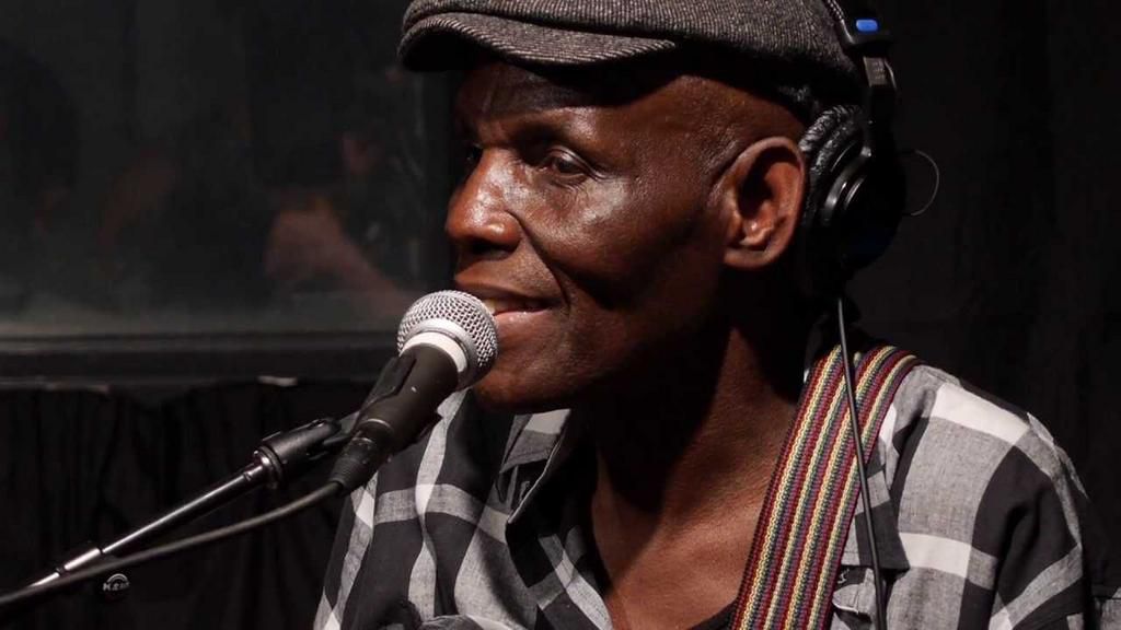 Oliver Mtukudzi [Youtube/OliverMtukudzi]