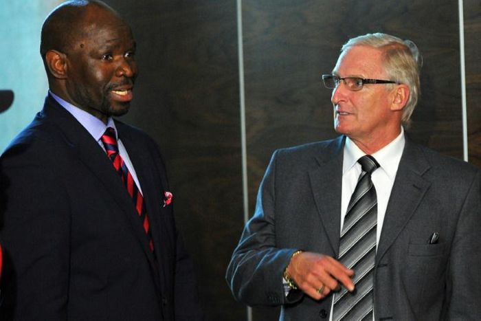 Steve Komphela (L), the coach of South African Premiership club Golden Arrows, pictured with former national coach Gordon Igesund