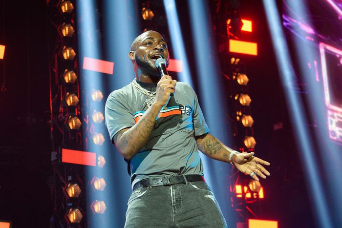 Davido delivers grand performance at his sold out O2 Arena concert [Rollingstone]