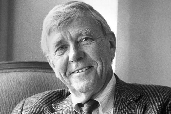 Russell baker, bard in a buick