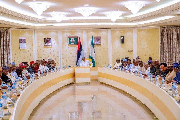 Buhari hosts House of Reps members, candidates to dinner at Aso Rock