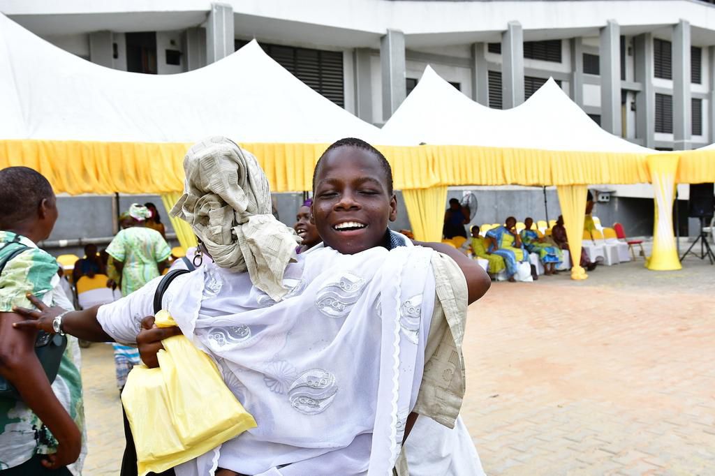 A healthy December for market users