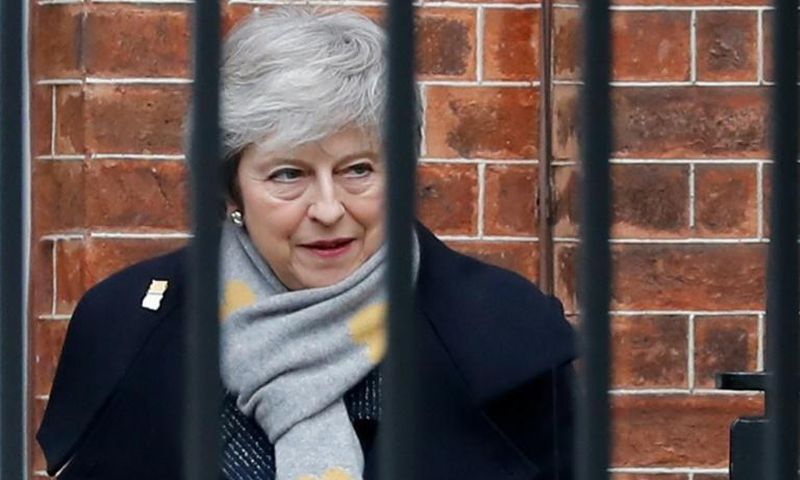 The EU is now waiting for British Prime Minister Theresa May to formally request renewed talks, while warning that the Brexit agreement can not at this stage be reopened for discussion