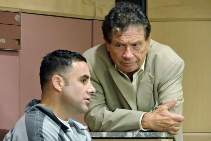 Pablo Ibar (L) with his lawyer Fred Haddad, during a July 2016 court appearance in Florida