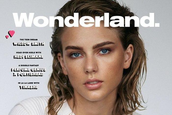 Taylor Swift covers Wonderland Magazine