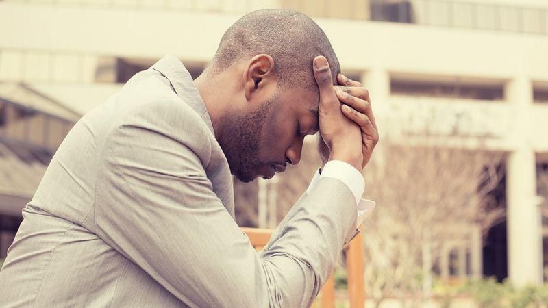 Don't get scammed (Mic)