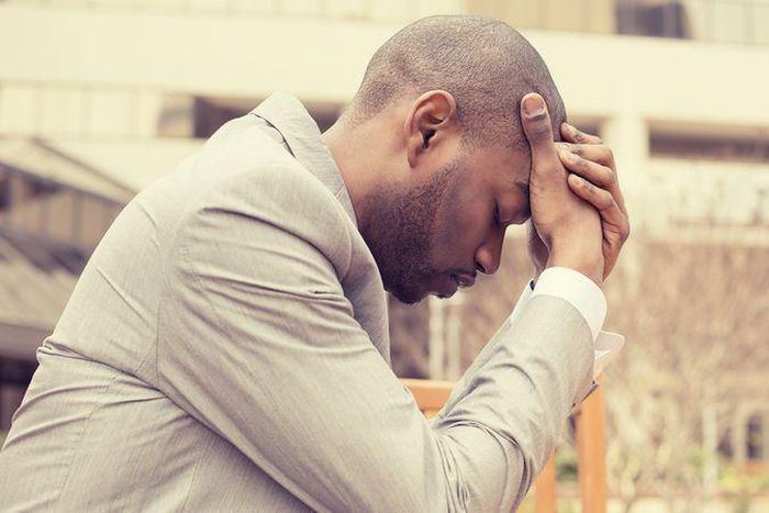 Don't get scammed (Mic)