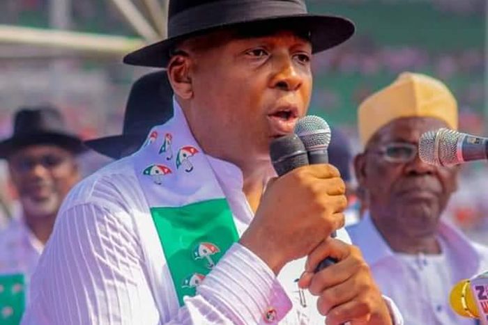 Saraki takes shots at Tinubu, Buhari