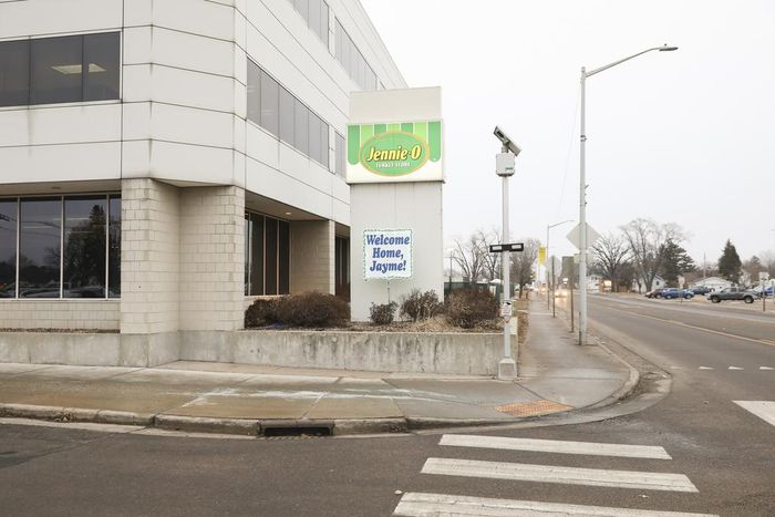 Girl Who Escaped Abductor Will Collect Half of Reward