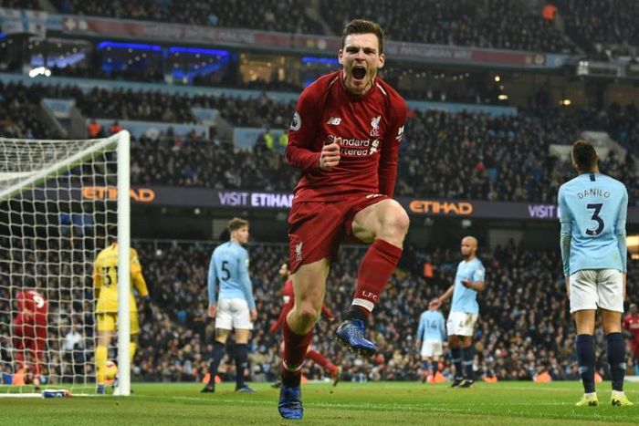 Liverpool left-back Andy Robertson signed a new contract with the Premier League leaders on Thursday