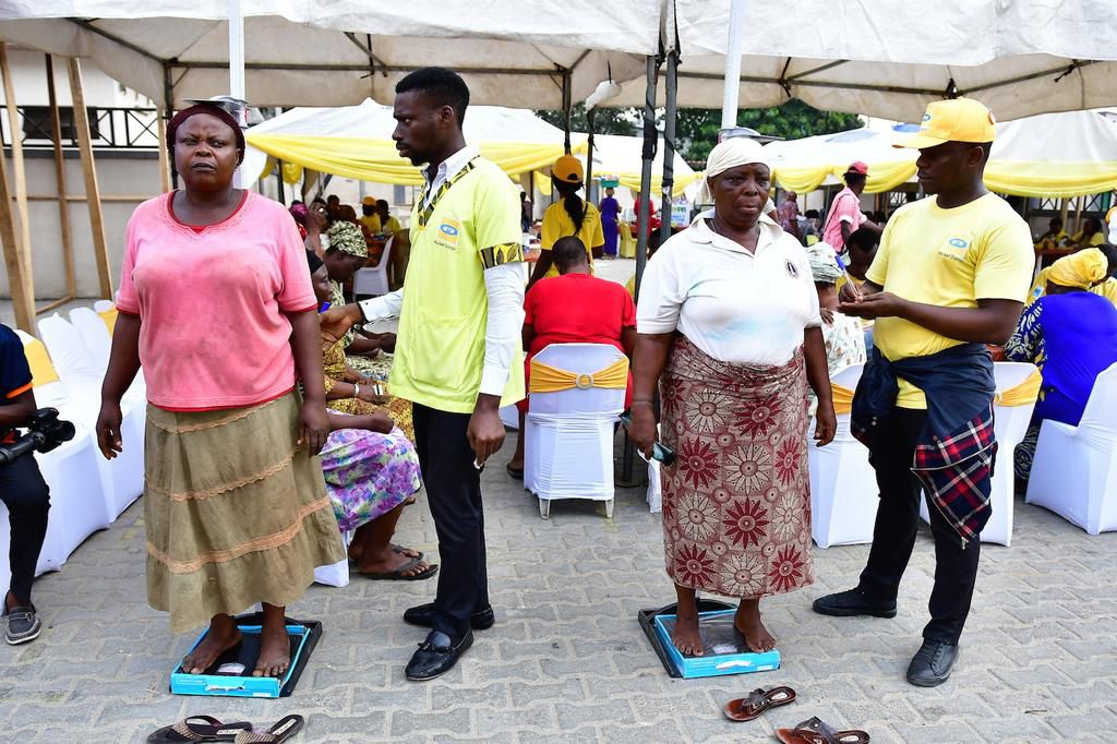 A healthy December for market users