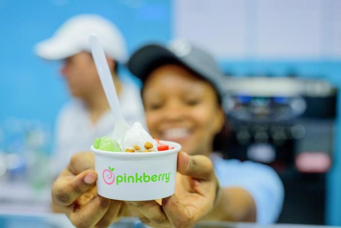 Cool off the heatwave with free Froyo from Pinkberry this Saturday and next!