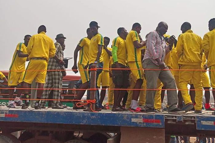 Bendel Insurance players celebrating their return to NPFL [OganlaMedia]