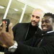 Pep Guardiola and Oma Akatugba (Twitter/Oma Akatugba)