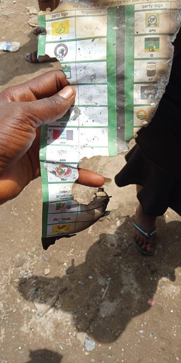 Police arrest 4 for allegedly burning ballot boxes in Lagos1