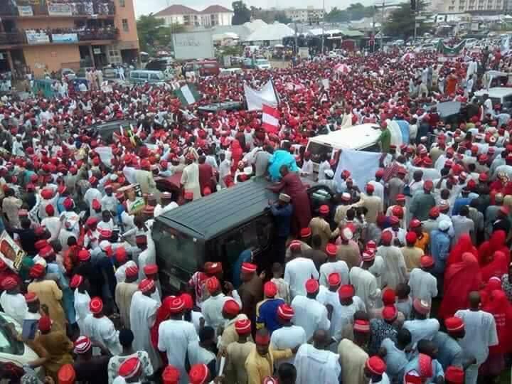 Women are reportedly the most injured following an attack on a motorcade conveying Senator Rabiu Kwankwaso of Kano State to a rally organied by the People's Democratic Party (PDP). [Daily  Nigerian]