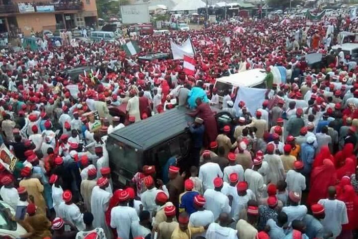 Women are reportedly the most injured following an attack on a motorcade conveying Senator Rabiu Kwankwaso of Kano State to a rally organied by the People's Democratic Party (PDP). [Daily  Nigerian]