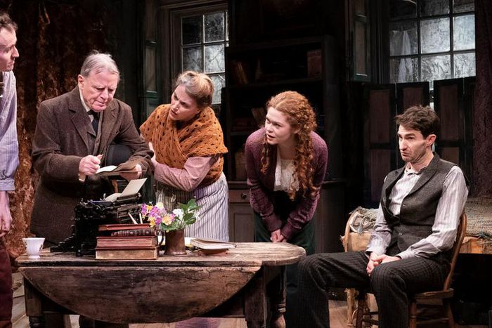 Baton Rouge apologizes for 1993 photo showing undercover officers in blackface