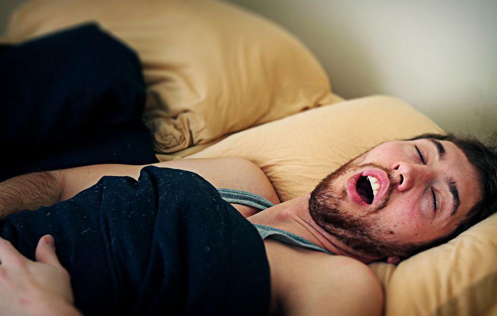 6 Harrowing Signs a Heart Attack Might Be In Your Near Future