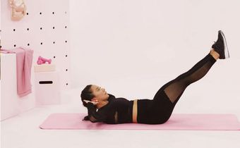 How To Do A Reverse Crunch