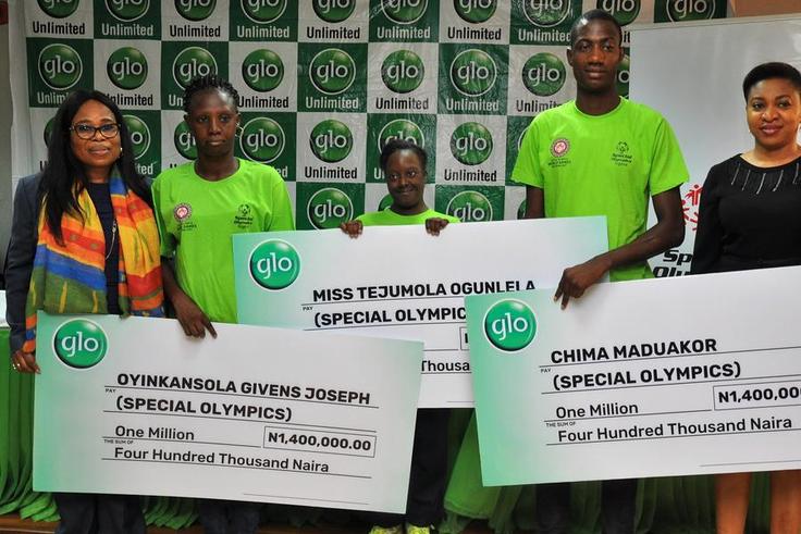 all 5 with cheques