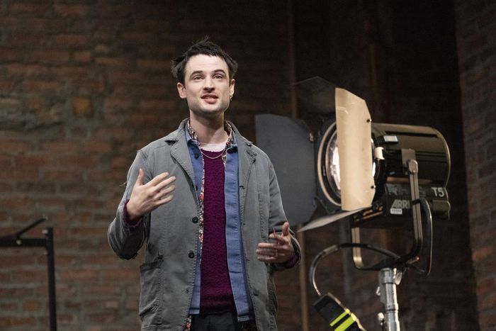 Jake Gyllenhaal and Tom Sturridge Face Death Onstage