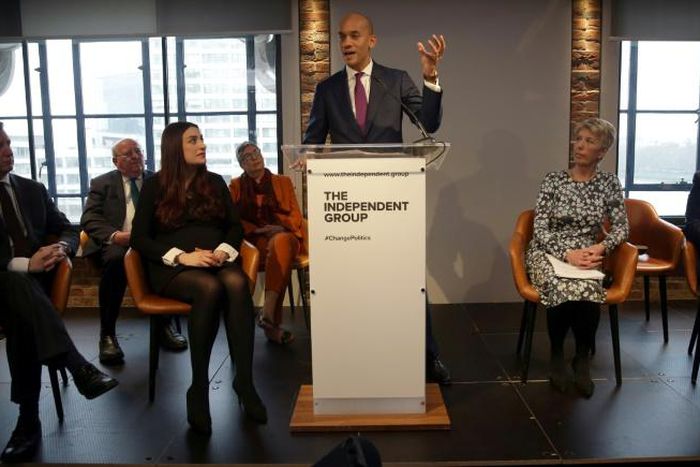 (L-R) Labour party MPs Chris Leslie, Mike Gapes, Luciana Berger, Ann Coffey, Angela Smith and Gavin Shuker listen as Chuka Umunna at a press conference in London on February 18, 2019 where they announced they were resigning from the party