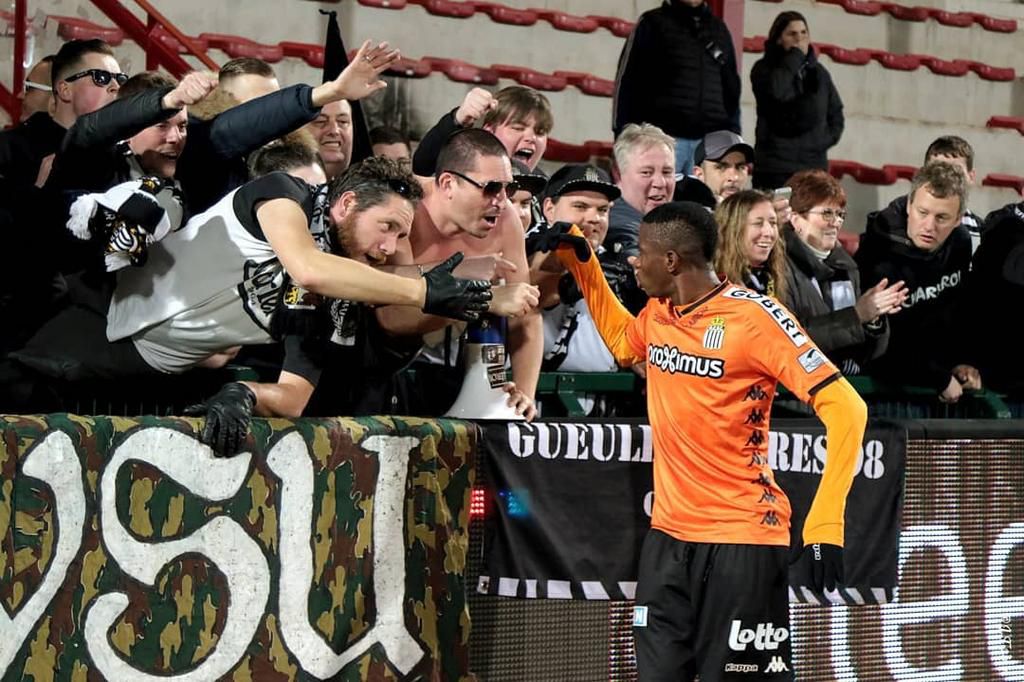 Victor Osimhen (Instagram/Charleroi )