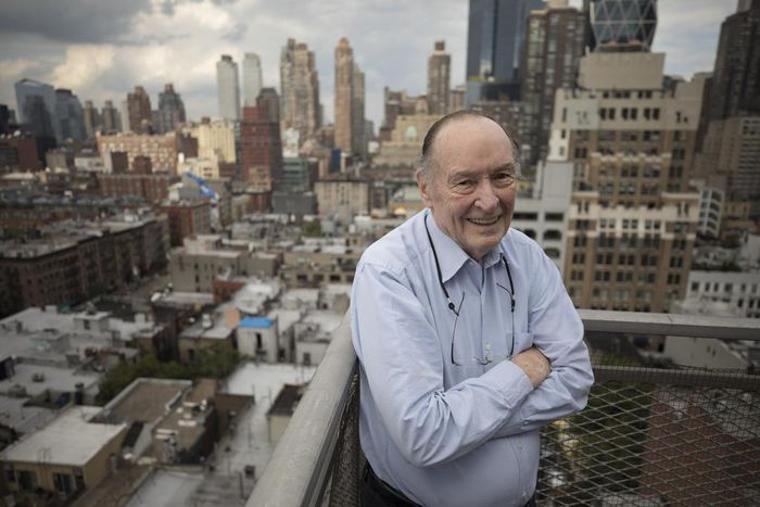 James R. McManus, Last of the Hell's Kitchen Bosses, Dies at 84