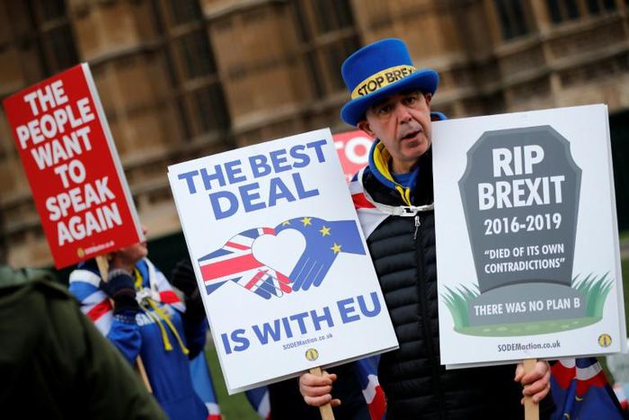 Prime Minister Theresa May will return to the Commons next Tuesday when MPs will have a chance to debate her Brexit approach and vote on amendments offering a different way forward