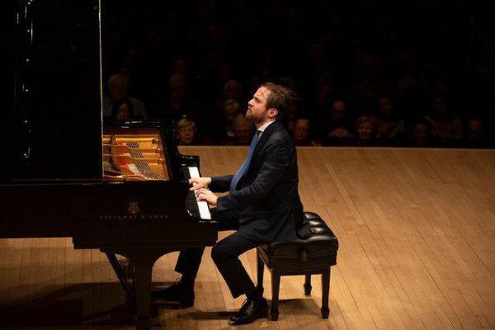 Review Trifonov, in risky program, doesn't fail to thrill
