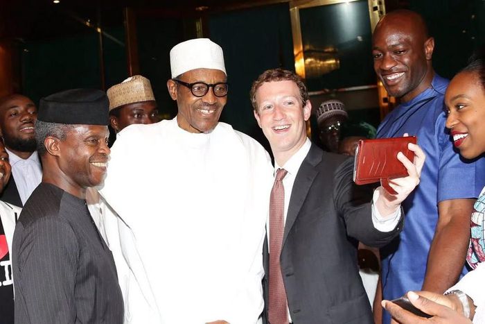 Zuckerberg takes a selfie with President Buhari and VP Osinbajo