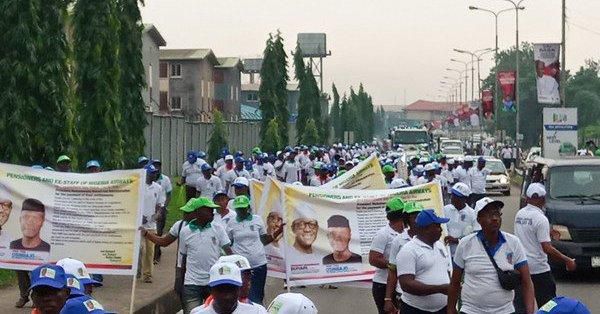 Nigeria Airways ex-workers stage rally for Buhari’s re-election