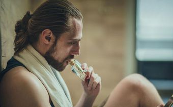 Is It Okay to Eat Right Before a Workout?