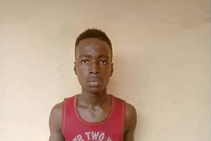 The police are looking to apprehend the accomplices of a man reported to have stolen female underwear in Anambra. [Instagram/Instablog9ja]