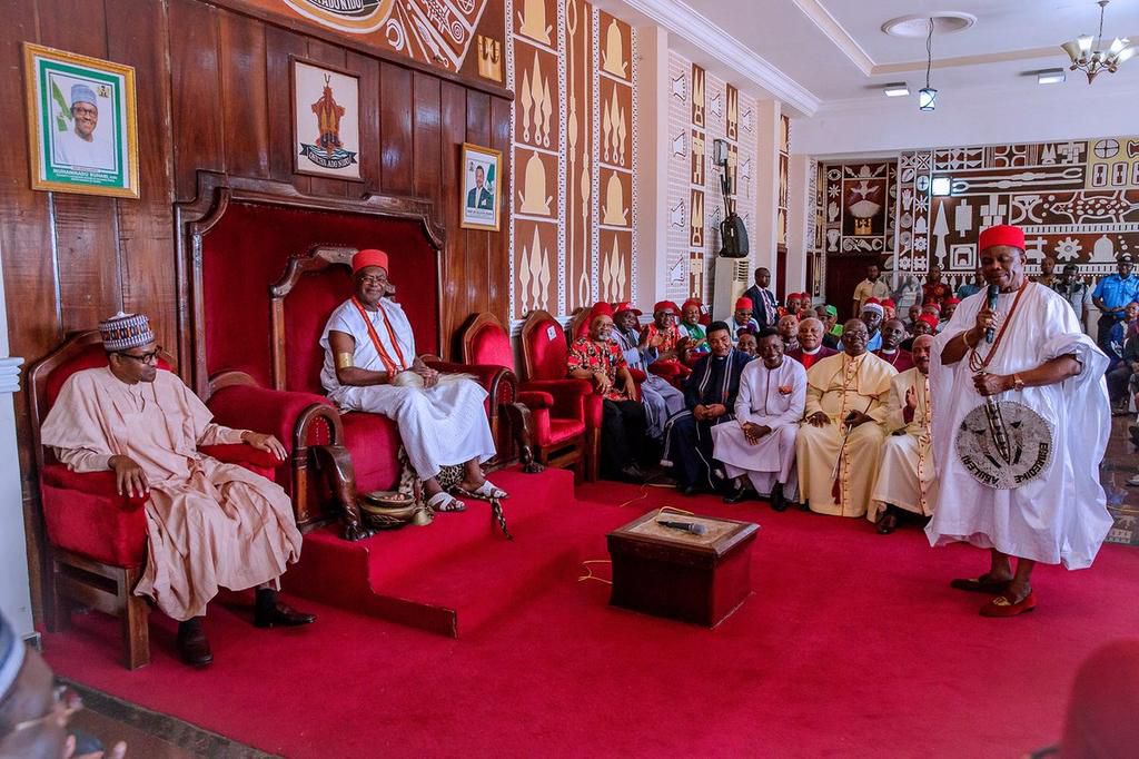 Buhari in Enugu, pledges more funding to education3
