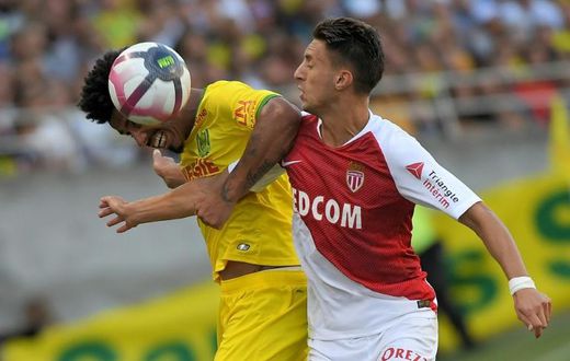 Italian full-back Antonio Barreca (R) has joined Newcastle United on loan from Monaco