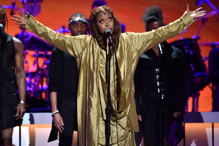 Erykah Badu is believed to be heading down a path of oblivion for her kind thoughts directed at R. Kelly who is living in troubled times. [The Grio]