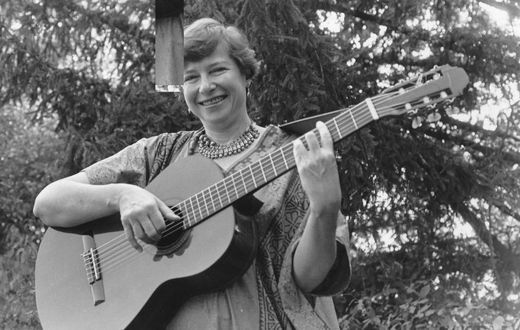 Jacqueline Steiner, 94, Lyricist Who Left Charlie on the MTA, Dies