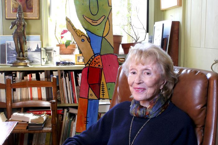 Francine du Plessix Gray, 88, Writer and Novelist on a Voyage of Discovery, Dies