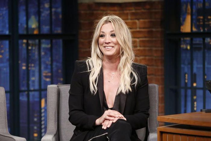 Kaley Cuoco Just Showed Off Her OMG Abs