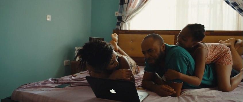 ___9132872___2018___11___23___15___light+in+the+dark+2